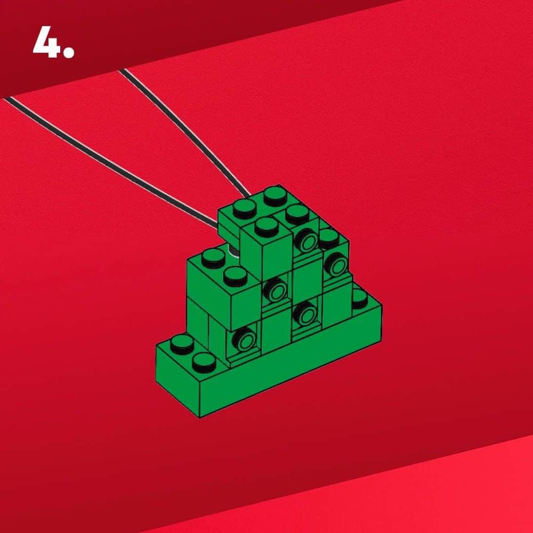 LEGOさんのインスタグラム写真 - (LEGOInstagram)「What’s better than a tree decoration? How about a *LEGO* tree decoration 🎄 Here’s how to build your very own! #BuildtoGive #RebuildTheWorld #LEGO #Christmas #ChristmasDecor #ChristmasTree #Holidays」12月4日 21時00分 - lego
