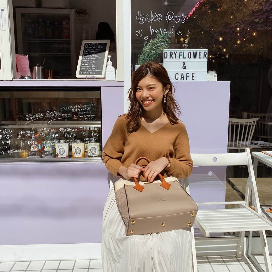 池田真子さんのインスタグラム写真 - (池田真子Instagram)「中崎町にある『Picco Latte』。 ． ． ． ドライフラワーいっぱいのカフェで可愛かった♪ 駅から徒歩で行けるよ！ ． ． ． テーブルにあったドライフラワーは持ち帰れて、ラッピングしてもらえた＊° ． ． ． ． 多くなるから店内の様子は次の投稿に載せるね♩ ． ． #piccolatte #ピッコラッテ  #カフェ #カフェ巡り #中崎町カフェ #中崎町 #カフェスタグラム #カフェ好き #おしゃれカフェ #大阪カフェ #instagood #love #cafestagram #cafe #instacafe #japanesecafe #picoftheday #photooftheday #happy #instalove」12月4日 21時08分 - mako_ikeda