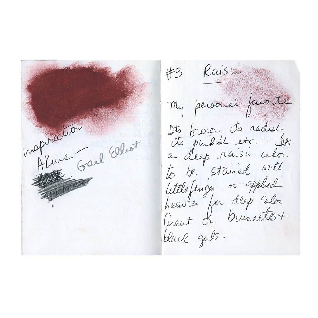 ボビー・ブラウンのインスタグラム：「I loved this color when first made. It was not only inspired by women with dark lips, but also from the original lipsticks created by #waybandy for @calvinklein cosmetics in the 70s. So ahead of its time. The maroon circular packaging. Saved them all. Lost them in a fire at the old office. Who remembers? Anyone know who was the visionary who worked on them? I can literally see them and touch them. #og」