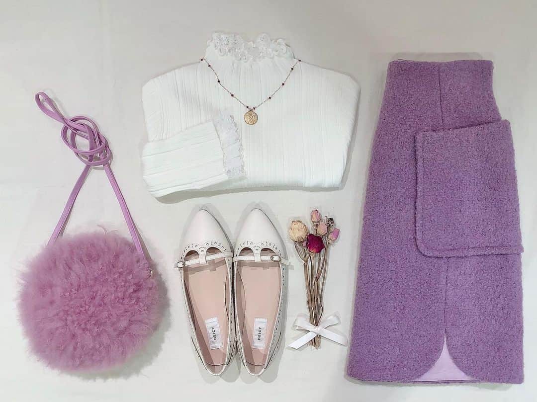 デイシーさんのインスタグラム写真 - (デイシーInstagram)「. . ピンク・ラベンダーカラーを取り入れて この冬おしゃれを楽しみませんか？👗💕 . #deicy #deicynagoya #デイシー #デイシー名古屋 #mecouture #ミークチュール #ootd  #instagood #white #pink #lavender #fashion #knit #skirt #コーディネート #ファッション #ホワイト #ピンク #ラベンダー #ニット #スカート #名古屋 #nagoya #パルコ #名古屋パルコ #2019aw」12月4日 21時49分 - deicy_official