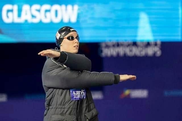 フェムケ・ヘームスケルクのインスタグラム：「My 10th Europeans s/c (👵) will start tomorrow with the 100Free and 4x50 IM mixed relay. Excited 🤩🔥 . . . #Glasgow2019 #Europeans #Anniversary 📸 : @jokleindl」