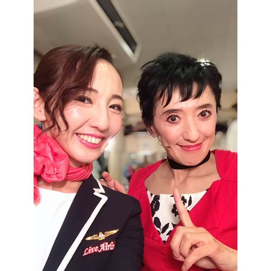 咲希あかねさんのインスタグラム写真 - (咲希あかねInstagram)「さてさて#liveairline 思い出♪ んー、これ、みんなに会いたくなっちゃうなぁ。  #雅原慶 さん。キョンさんの繊細でパワーのある歌が大好き❤人柄とそのワードセンス✨センスの塊！  #山崎佳美 さん。ケイティの回想できて幸せでした✨引き込まれるお芝居と歌に感動です！  #福間むつ美 さん。優しくて、パワーをいつも下さる✨すごい方✨  #中島康宏 さん。やすさんとCheekDance踊れて楽しかったー😆普段はシッポ振った犬みたい！笑  #清瀧千晴 ちはるくんのリフトが高くて飛んでっちゃうかと思ったよー笑。さすがです✨高い高いみたいで楽しかった😙  #則竹美空 CheekDanceのアドバイスする度にみくがどんどん成長して、嬉しかったなぁ😊  #鎌田誠樹 さん。かまさんはとにかく優しくて優しい✨そして面白い🤣  #ミュージカル #ライブエアライン #俳優座劇場」12月4日 22時43分 - akane_saki