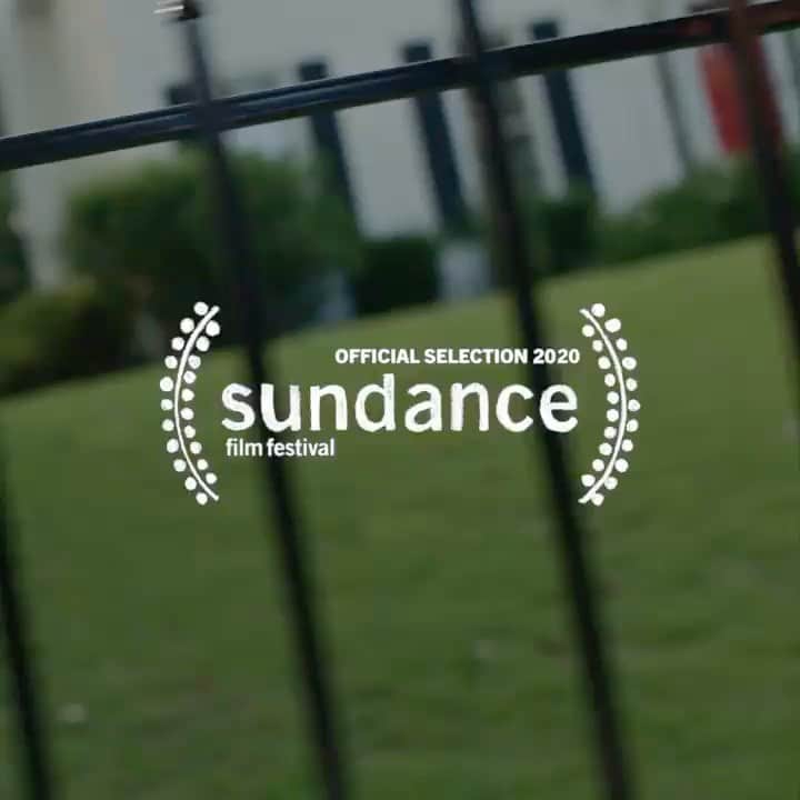 マーシャル・オールマンのインスタグラム：「BEAST BEAST: We are premiering @sundanceorg !!! Guys, @stuffbydanny is the real deal and his cast is great. Proud to be involved w this film. 🎥🔥👀」