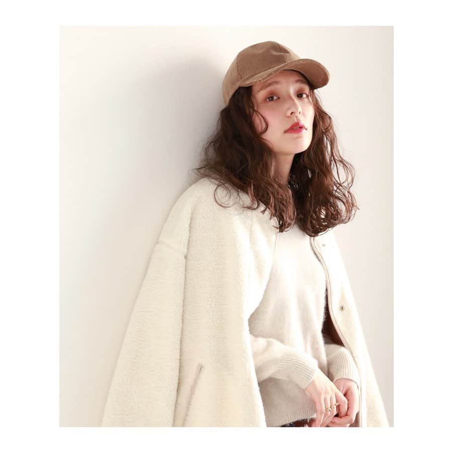 のインスタグラム：「❤️ @slobeiena  hairmake/ @michikononaka  photographer/ @miitel  stylist/ @yuki624n ・ #slobeiena #baycrews  #fashion #aw」