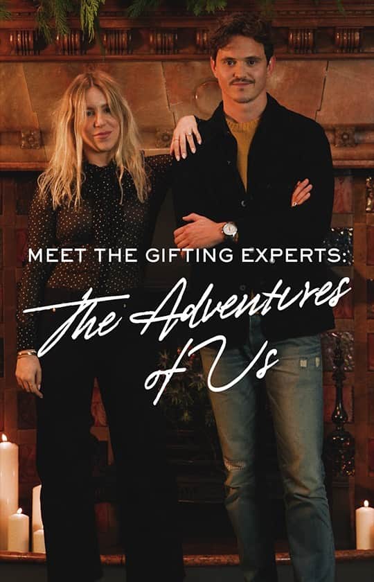 MR PORTERのインスタグラム：「Present buying is hard. That’s why we’ve enlisted the help of travel duo (and real life couple) @the_adventuresofus to offer some of their well-honed gifting advice. You’re welcome 🎁 #HolidayswithMRPORTER  Shop gifts at MR PORTER: http://mr-p.co/renoD6」