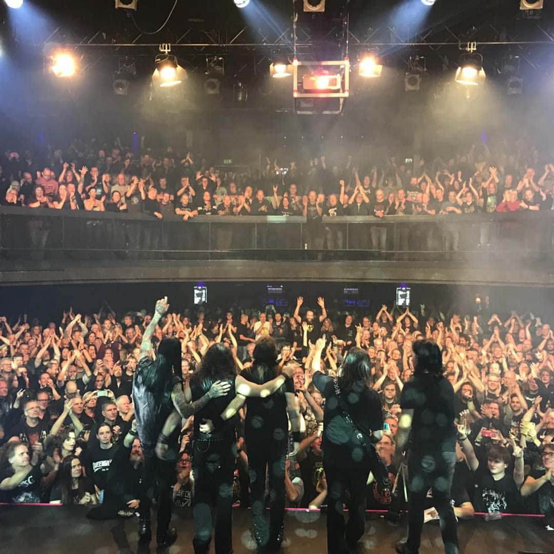 Queensrycheさんのインスタグラム写真 - (QueensrycheInstagram)「Sold Out show at @hedonzwolle - thank you Netherlands!! #queensryche #theverdicttour #europeantour #zwolle #netherlands #soldoutshow #rychersrule」12月5日 1時56分 - queensrycheofficial