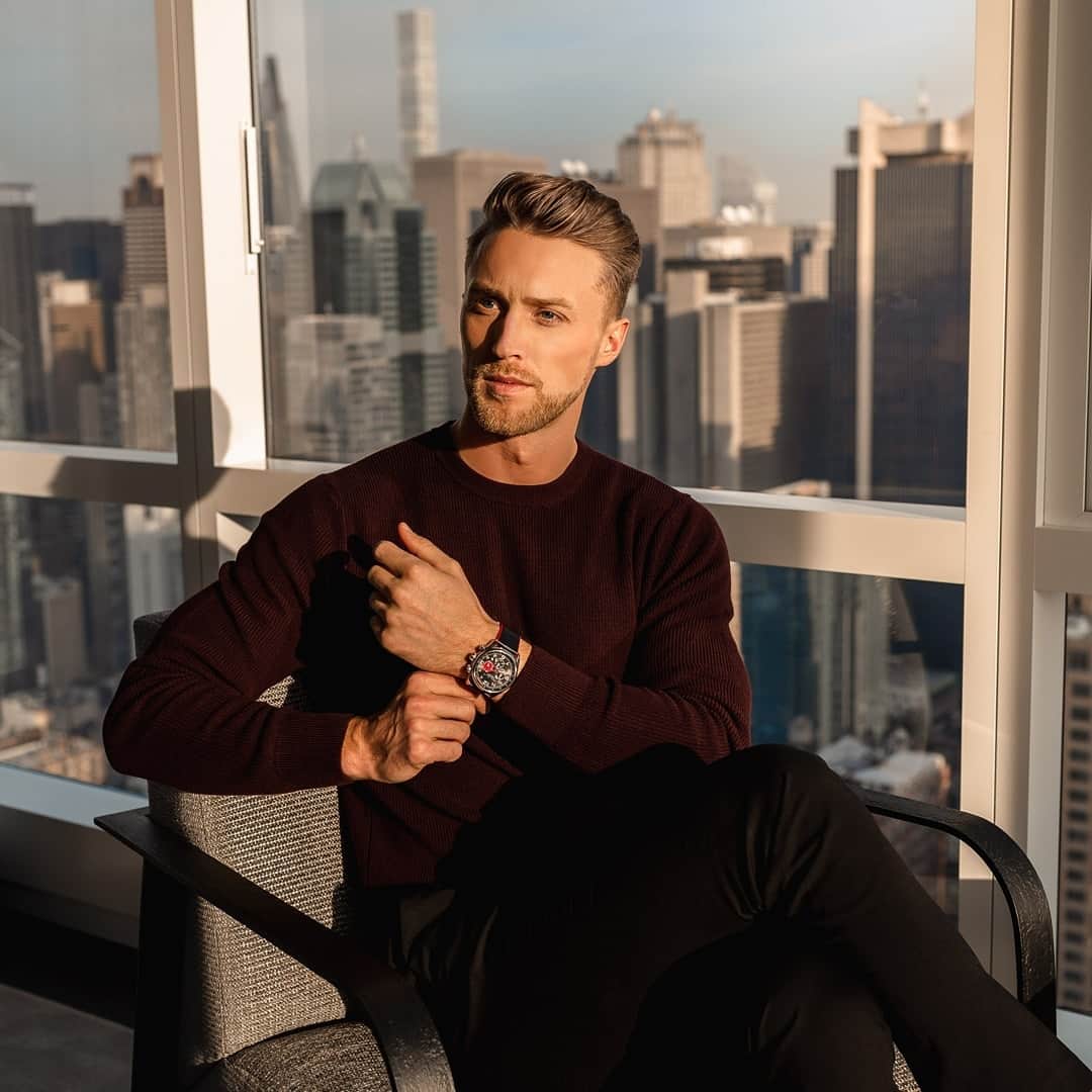 ペリーエリスのインスタグラム：「Our GT Chronograph watch features Japanese movements and high quality materials designed for the on-the-go lifestyle of the modern gentleman. 📸 @ben.brewster」