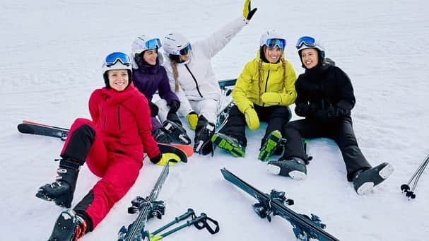 Oyshoさんのインスタグラム写真 - (OyshoInstagram)「Introducing the new Ski Collection. ❄️ . #Oysho #sport #ski #snow #winter #skicollection」12月5日 3時13分 - oysho