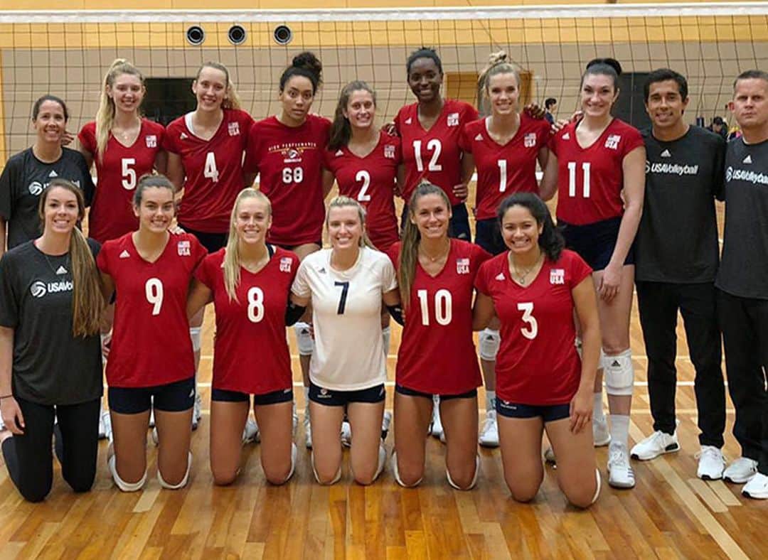 USA Volleyballさんのインスタグラム写真 - (USA VolleyballInstagram)「Our High Performance pipeline has 3️⃣2️⃣ coaches who were active this summer in #USAVhp programming and now taking part in the @NCAAVolleyball Division I Tournament. --- Who did double duty? Find out on usavolleyball.org.」12月5日 3時11分 - usavolleyball
