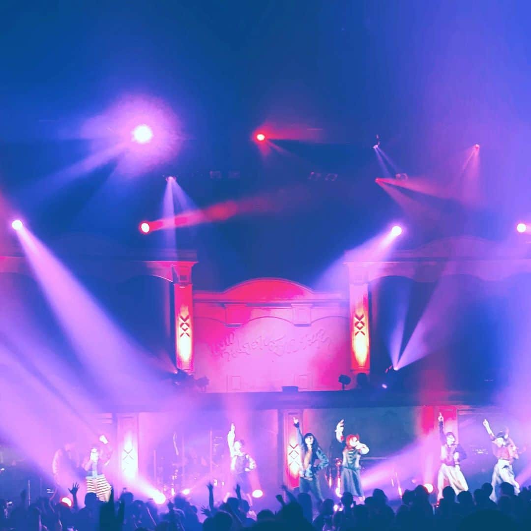 中野敬久さんのインスタグラム写真 - (中野敬久Instagram)「初#bish #tokyo #kokusaiforum #live #alive #stage」12月5日 3時14分 - hirohisanakano