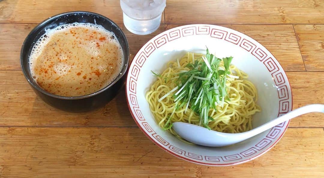 前田彩名のグルメインスタ