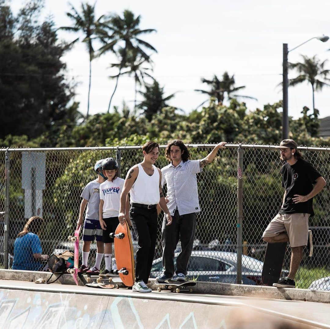 Vans Skateさんのインスタグラム写真 - (Vans SkateInstagram)「The clouds parted 🌧 and the 🌞 came out just in time for yesterday’s ripping #VansDuctTape Skate Jam with the @VansSurf fam at Banzai Skatepark on the North Shore. Thanks to all who came out to the jam and enjoyed the premiere of @GrossoSucks’ Love Letter to Hawaii (coming online Dec 5th) 🤙. 📸: @JimmiCane」12月5日 4時56分 - vansskate