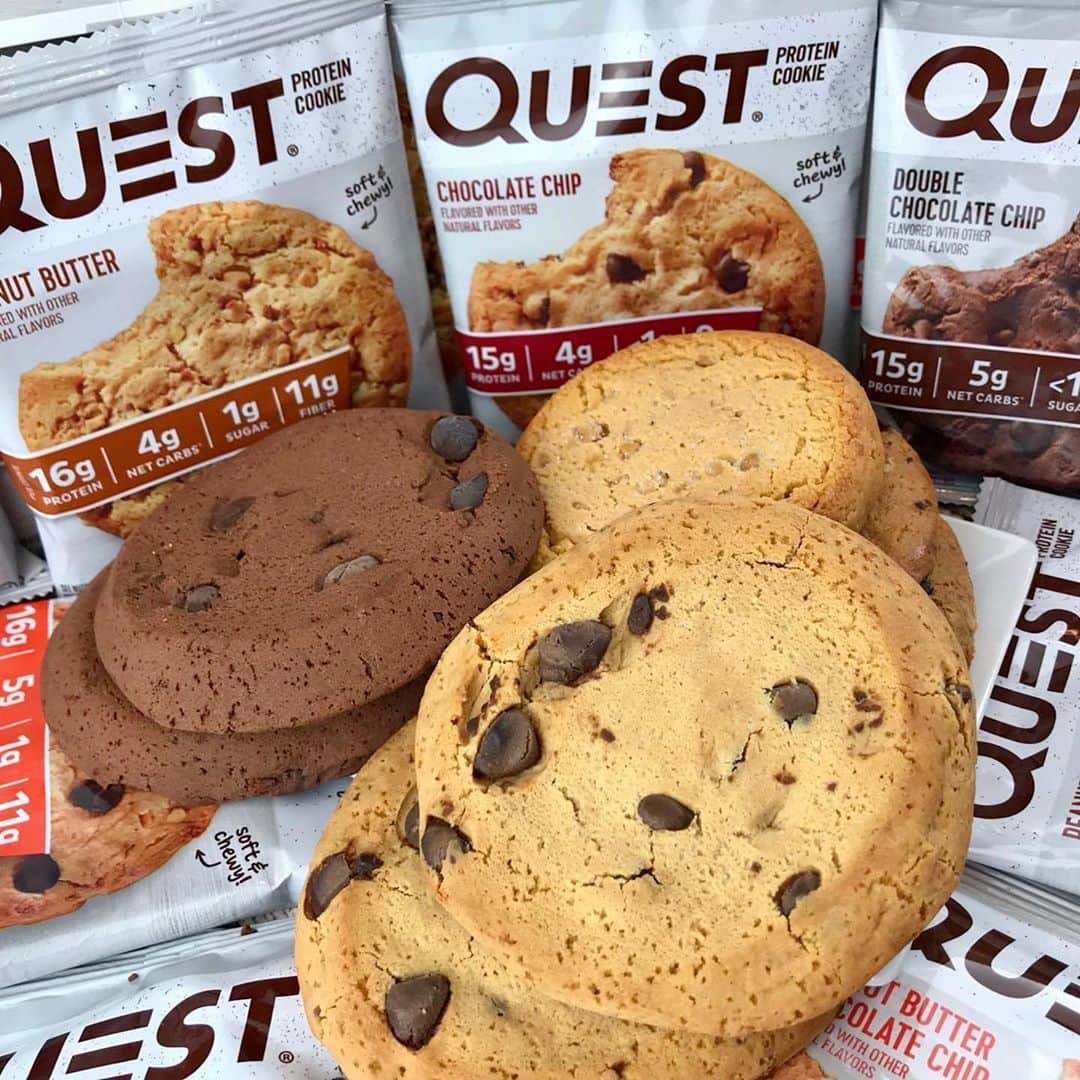 questnutritionさんのインスタグラム写真 - (questnutritionInstagram)「🍪#NATIONALCOOKIEDAY GIVEAWAY🍪 Who loves cookies!? We’re giving away one box of each soft & chewy Quest Protein Cookie flavor (four boxes total) to TEN (10) WINNERS to celebrate!😊🎊🥳 • TO ENTER, see the steps below: • 1️⃣. LIKE this post. 2️⃣. FOLLOW @questnutrition. (We check 🧐) 3️⃣. TAG YOUR COOKIE CREW!👇 (You can tag multiple friends. The more people you tag = higher chance of winning. So tag as many of those awesome people away! 🎉)! • Winners are selected randomly & will be announced on 12/10/19 in our stories. U.S. winners only. Must be 18+ or older to win. Winners won’t be receiving the same box in post. Each winner will receive one Chocolate Chip box, one Double Chocolate Chip box, one Peanut Butter box, & one PB Chocolate Chip box. Contest is not affiliated with Instagram. Good luck! #OnaQuest #QuestNutrition」12月5日 5時31分 - questnutrition