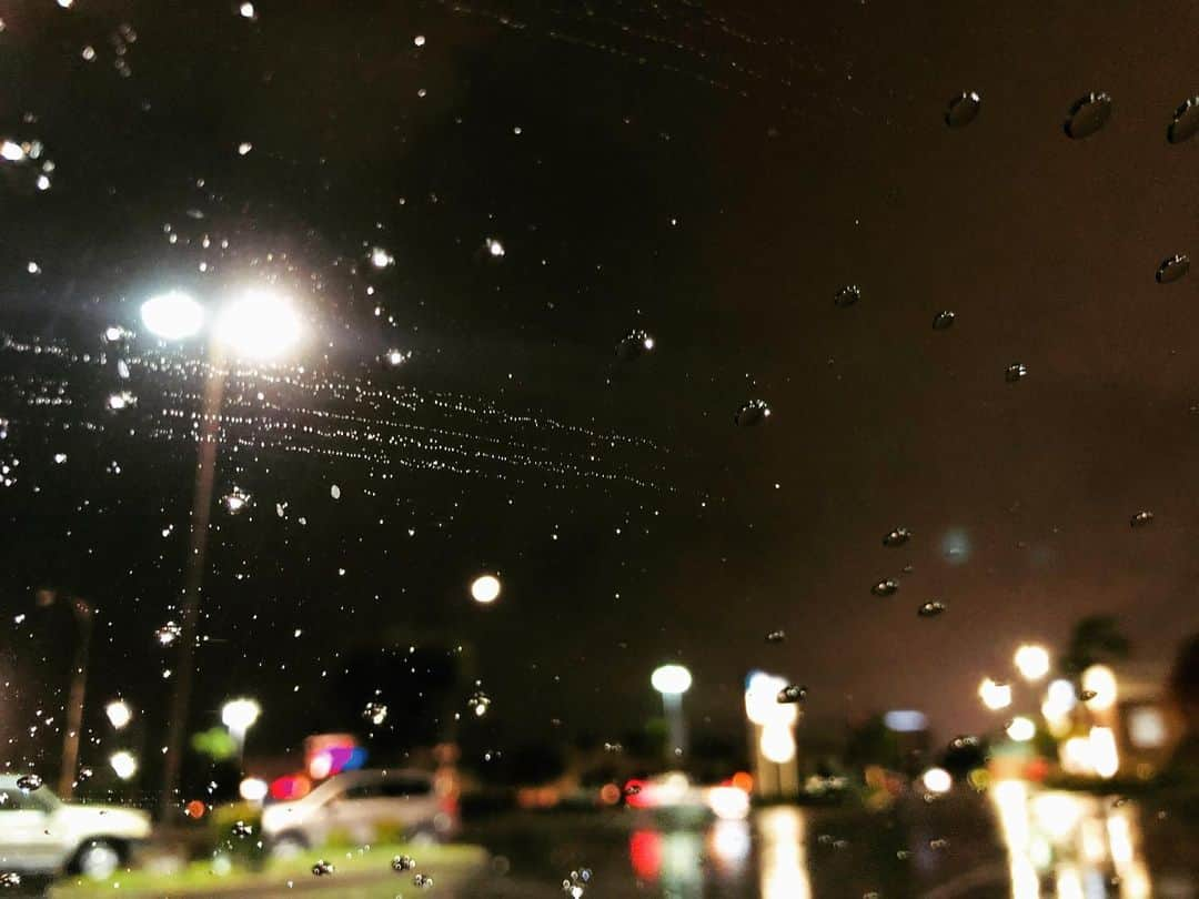 虎牙光揮さんのインスタグラム写真 - (虎牙光揮Instagram)「最近雨が多いLA☔️ #rainyday #LosAngeles #California #USA」12月5日 5時53分 - mickeykoga