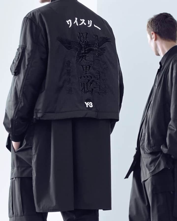 ワイスリーのインスタグラム：「Y-3 Spring/Summer 2020 Collection | Drop 1 – CRAFT. Luxurious textiles and careful craftmanship paired with Y-3 progressive design. Available today. --- #adidas #Y3 #YohjiYamamoto Discover the collection at Y-3.com」
