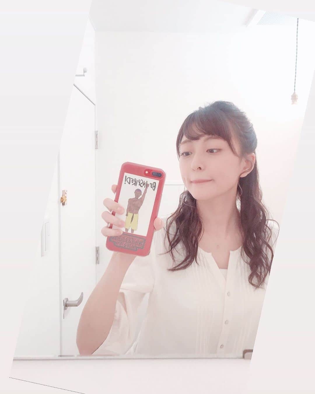 斉藤瑞季のインスタグラム：「撮影でやったハーフアップがなんだか好評でした。 ミシェーラ以来でした。」