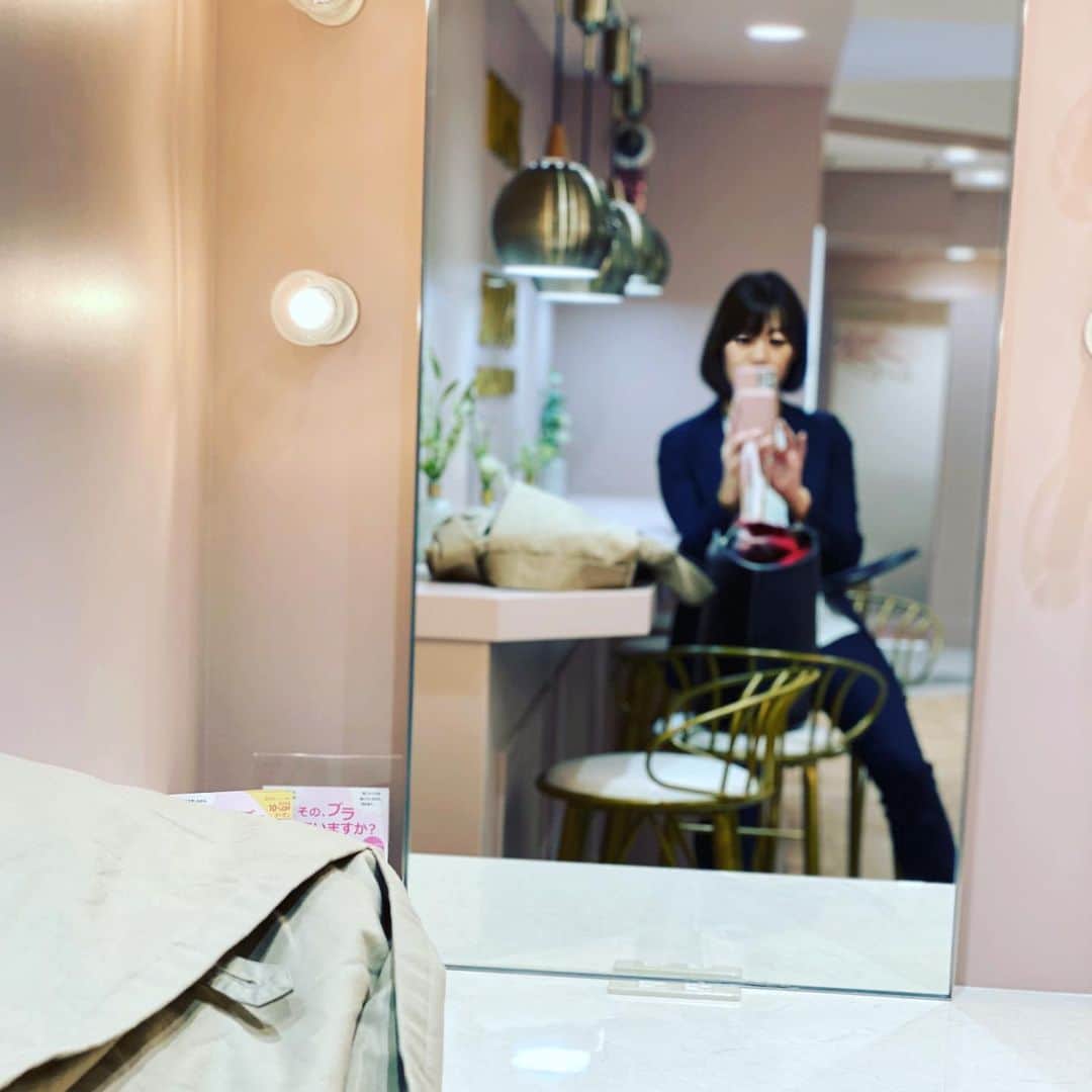 海保知里さんのインスタグラム写真 - (海保知里Instagram)「自分を自分で撮る。 #海保知里」12月5日 18時52分 - chisato_kaiho