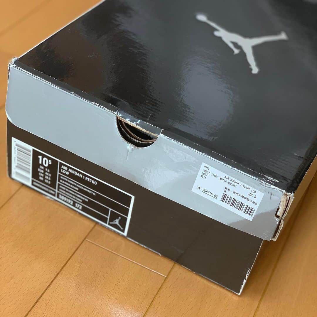 岩本煌史さんのインスタグラム写真 - (岩本煌史Instagram)「got new kicks!! NIKE AIR JORDAN 1 RETRO LOW "WESTSIDE"  #nike #ナイキ #airjordan #airjordan1 #aj1 #airjordan1low #airjordan1lowwestside  #westside #snkrs #prowrestler #プロレスラー #三重県 #桑名市 #出身 #岩本煌史 #sneaker #スニーカー #スニーカーヘッズ #スニーカー大好き #足元倶楽部 #キモ撮り」12月5日 11時44分 - koji_iwamoto