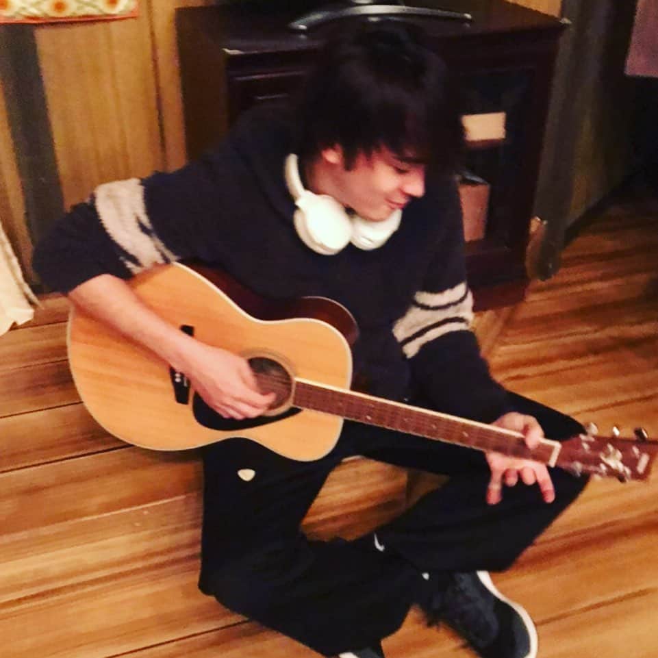 冨森ジャスティンのインスタグラム：「大阪公演、2日目！ 本日も行ってまいります！ #タクフェス #流れ星」