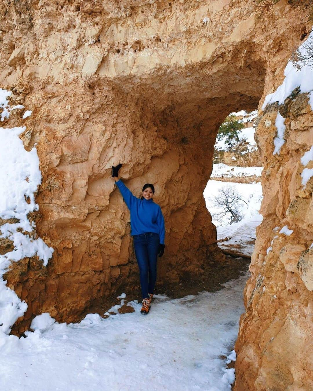 吉川プリアンカさんのインスタグラム写真 - (吉川プリアンカInstagram)「ずっと行きたかったグランドキャニオンへ😆😆アンテロープは次までのお楽しみ♥️wifiも電波もなくて、大自然にたっぷり癒されてきました✨ ⠀ ⠀ Finally got to go explore the Grand Canyons! Thank you Mother Nature for this beauty, can’t wait to go see the Antelope Canyons next time💖 ⠀ ⠀ #grandcanyon #hiking #Arizona #Priyankatravels #グランドキャニオン #アメリカ #アリゾナ #ハイキング」12月5日 12時54分 - priyankayoshikawa