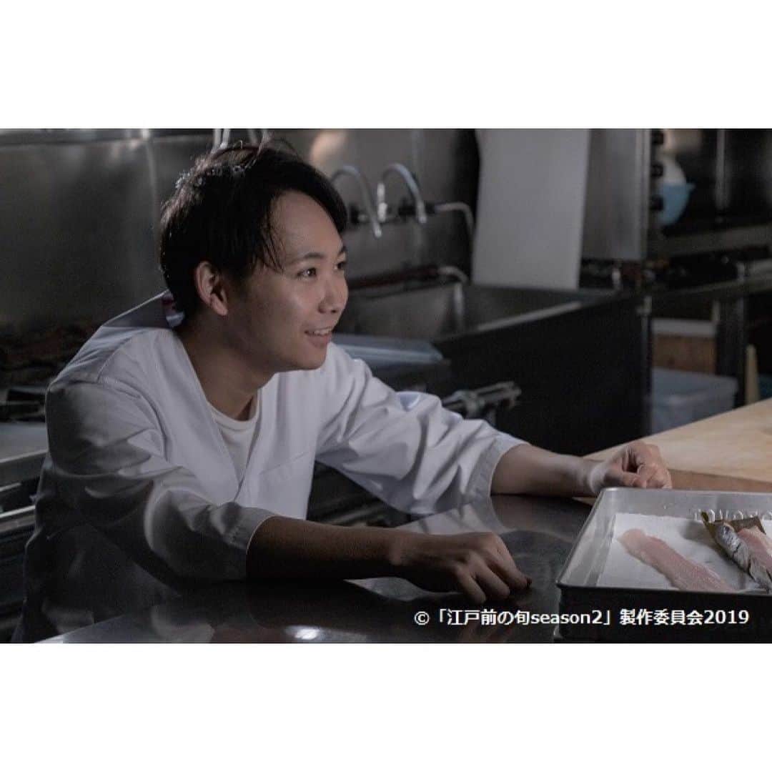 須賀健太のインスタグラム：「職人感出てきた。笑 真夜中ドラマ『江戸前の旬season2』 明後日よる12時からは7話です！」