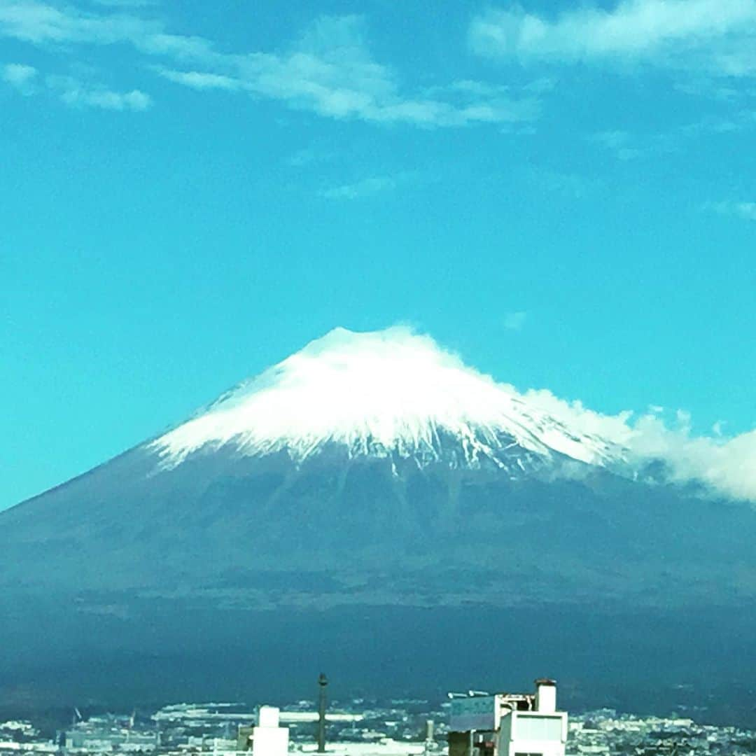 近藤芳正さんのインスタグラム写真 - (近藤芳正Instagram)「今日の富士山🗻」12月5日 13時50分 - kondo_yoshimasa