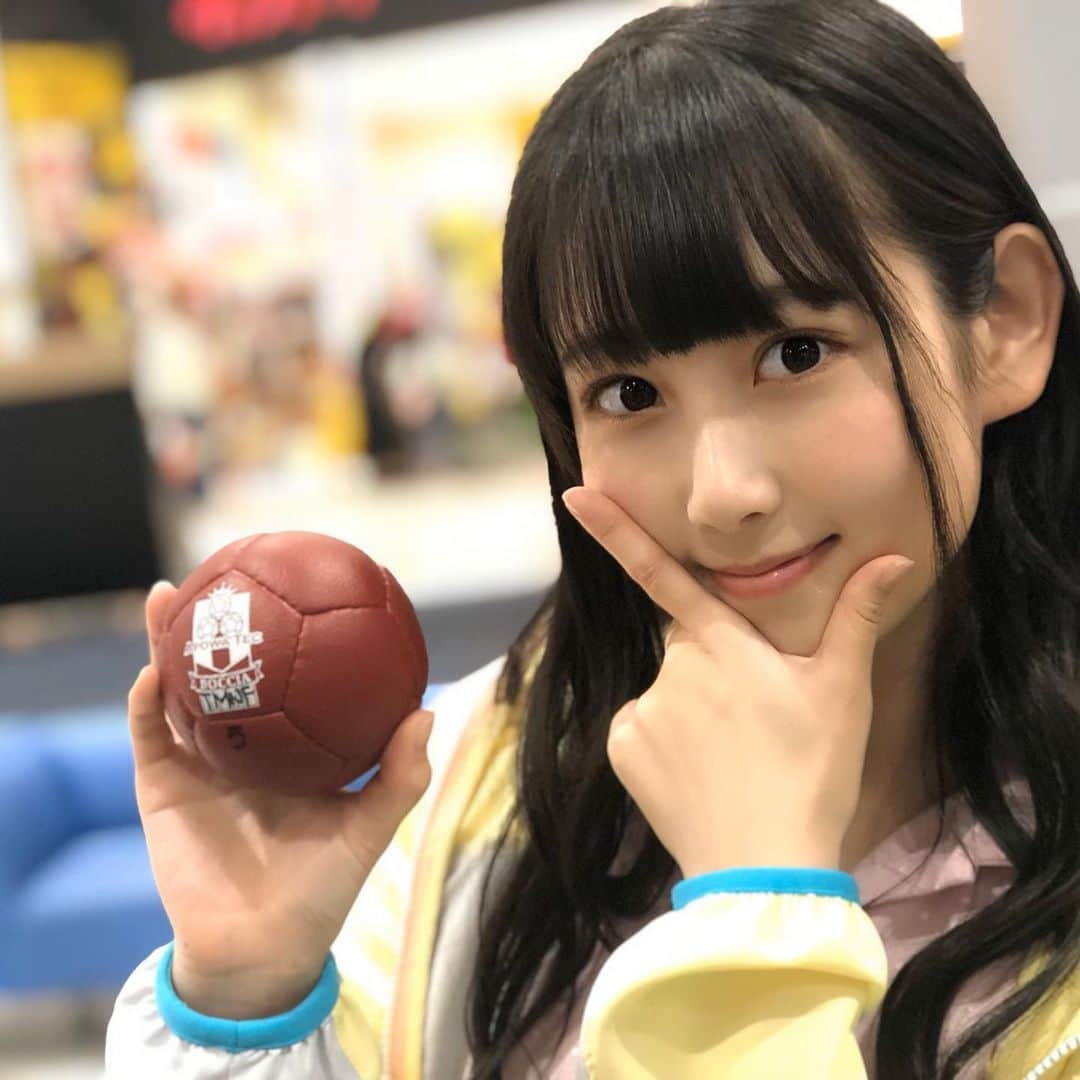 東海テレビ「SKE48のあいちテル！」のインスタグラム：「今夜🌙12/5木21:54~放送。﻿ ﻿ パラリンピックの正式種目﻿ ボッチャを紹介します。﻿ ﻿ #井上瑠夏 #SKE48 #あいちテル #東海テレビ﻿ #パラリンピック #ボッチャ」