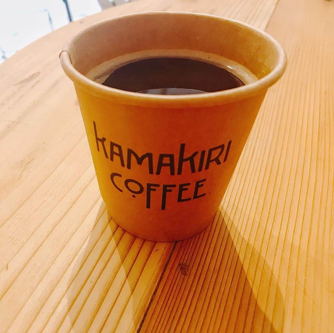 川崎優さんのインスタグラム写真 - (川崎優Instagram)「. . 文字がのびのびしてる𓆉 #kamakiricoffee」12月5日 14時45分 - yuu__noir