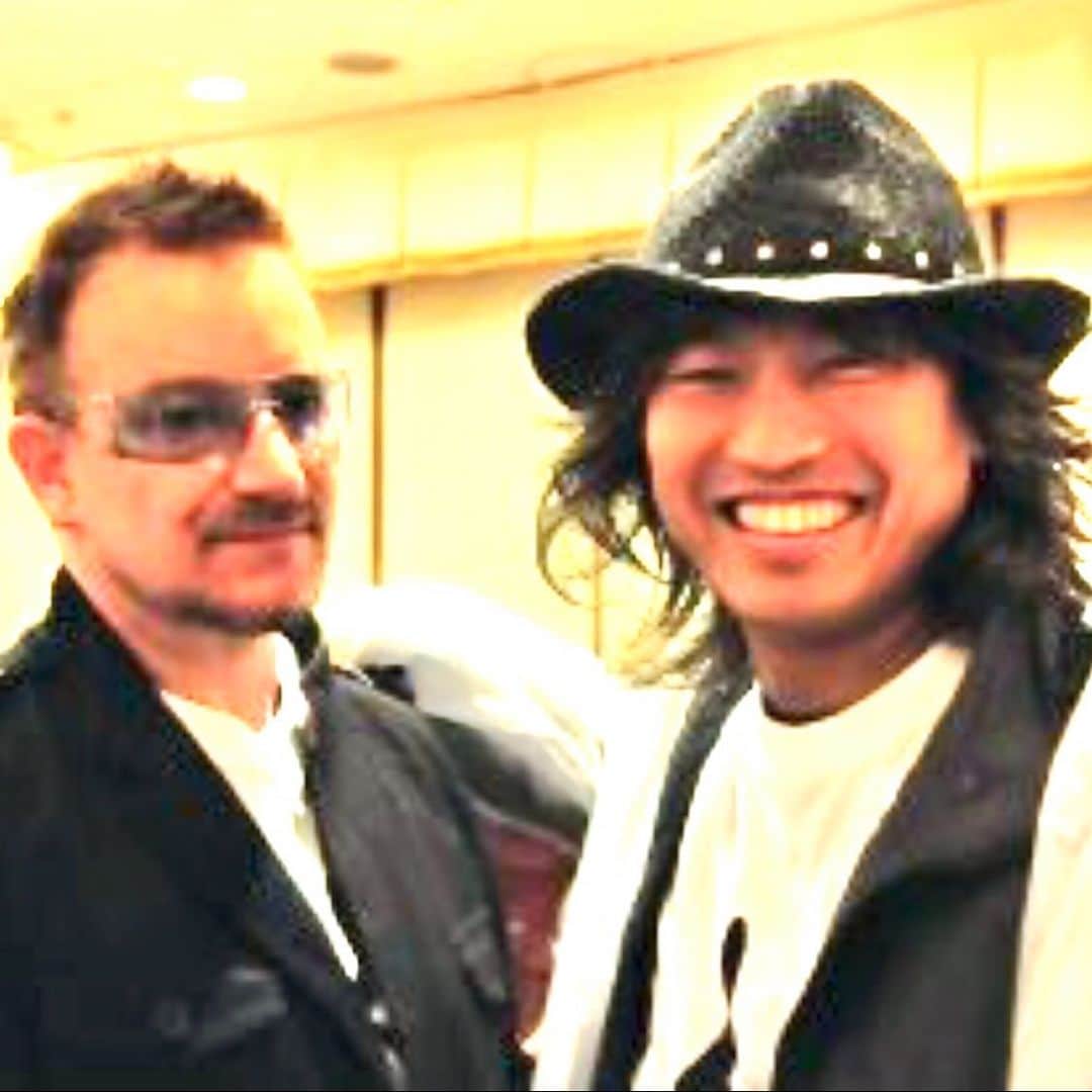 日野賢二さんのインスタグラム写真 - (日野賢二Instagram)「TBT U2 Bono!!!」12月5日 16時05分 - jinobass