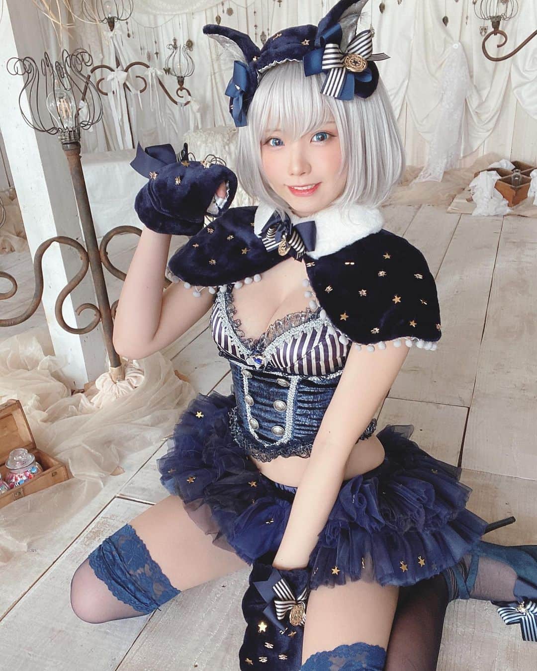 えなこさんのインスタグラム写真 - (えなこInstagram)「今回の新作写真集は「ネイビー」カラーをテーマにした作品です🌟 あと2着もとっても可愛い衣装なのでお楽しみに😋✨ #cosplay #navyblue #japanesegirl」12月5日 17時02分 - enakorin