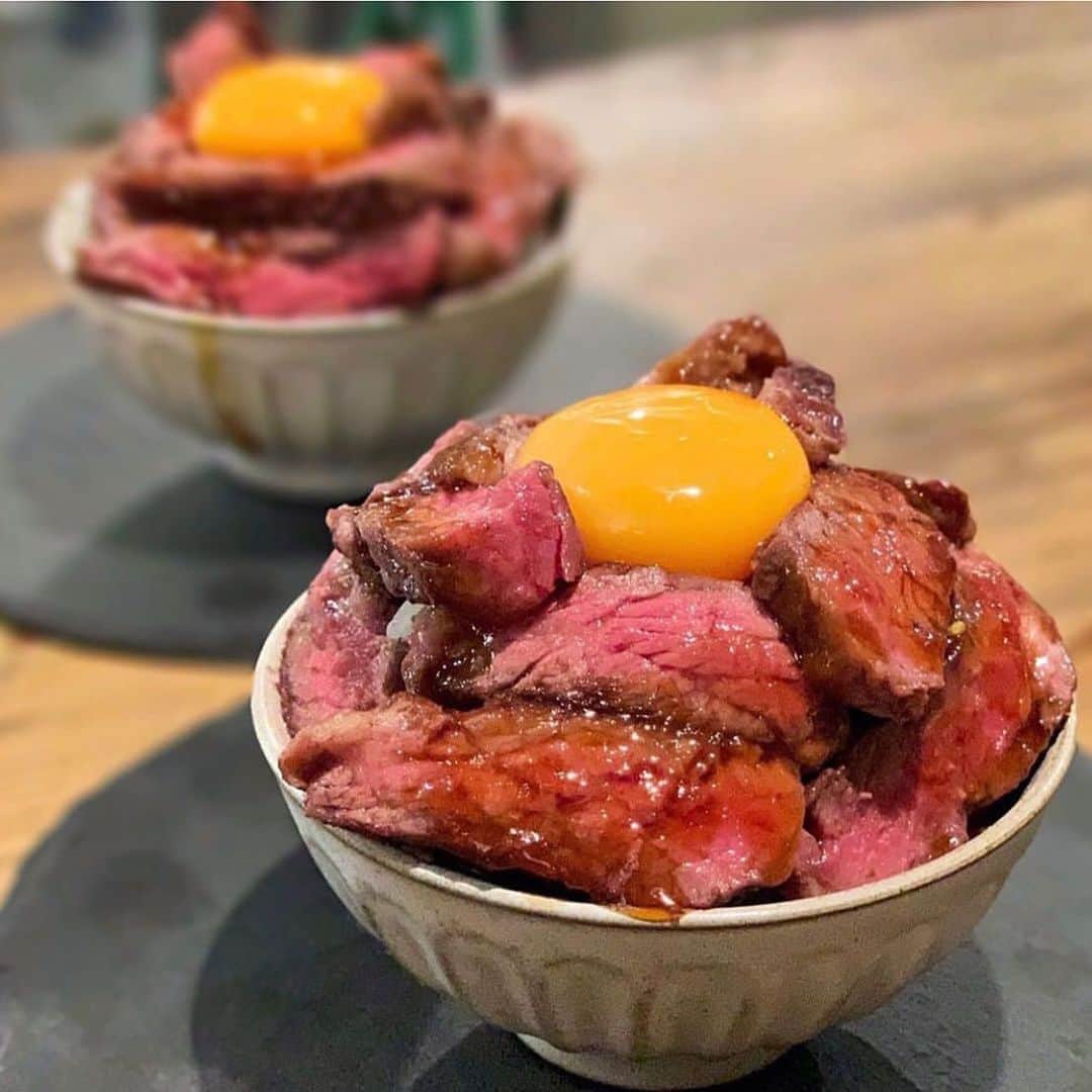 aumoグルメのグルメインスタ