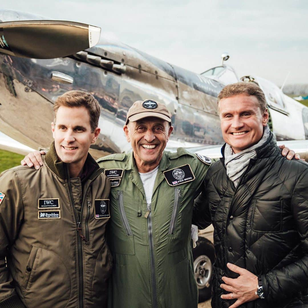 IWCさんのインスタグラム写真 - (IWCInstagram)「What an incredible journey! The #SilverSpitfire is home after four months of a phenomenal expedition. Pilots Steve Boultbee Brooks and Matt Jones made aviation history after completing the first ever round-the-world flight in a Spitfire. @thesilverspitfire #IWCWatches #IWCPilot」12月6日 3時11分 - iwcwatches