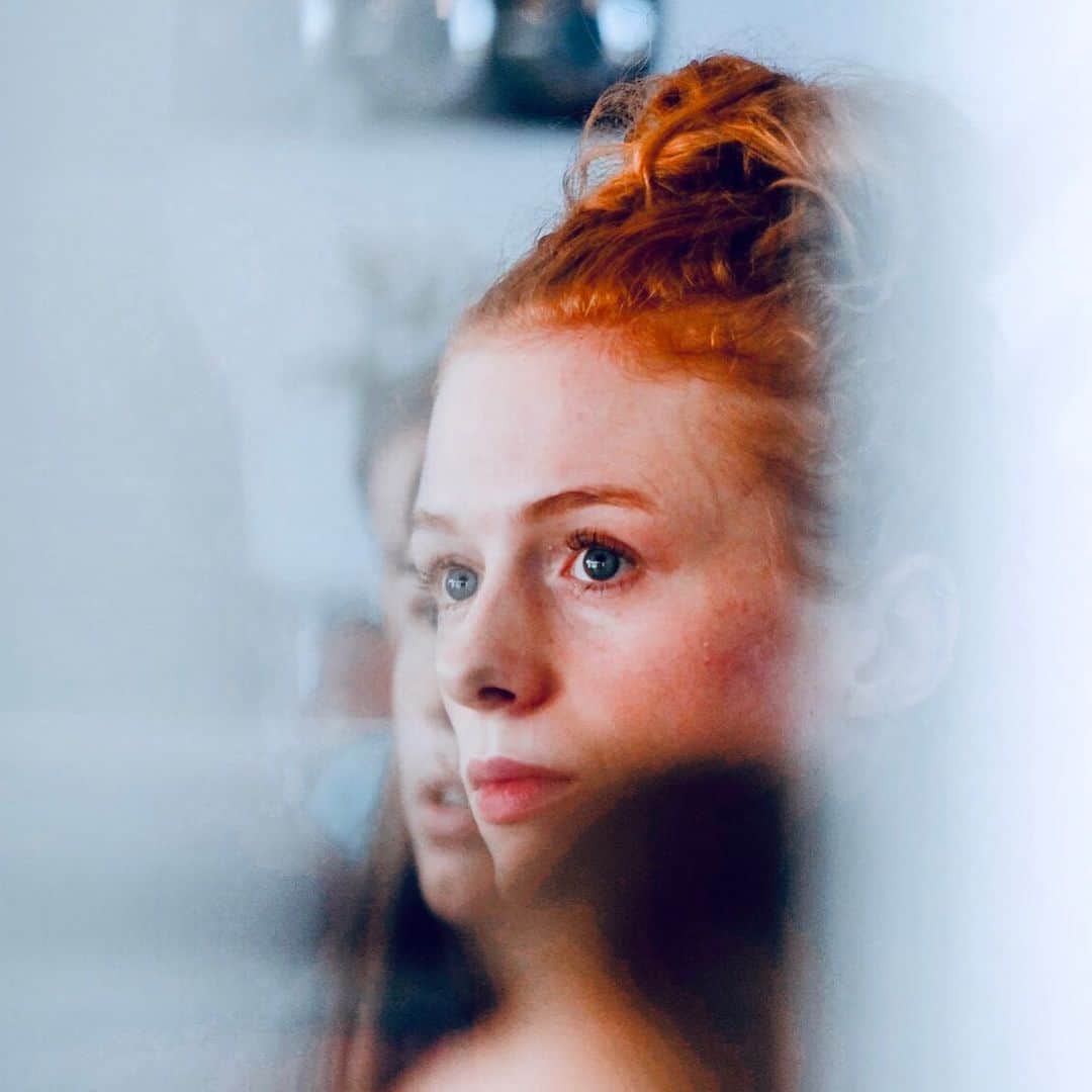 マチルドU・クラマーのインスタグラム：「The key to succes is to focus on goals, not obstacles 👣 ... I remind myself of this every day. . . 📸 Christian Jørn」