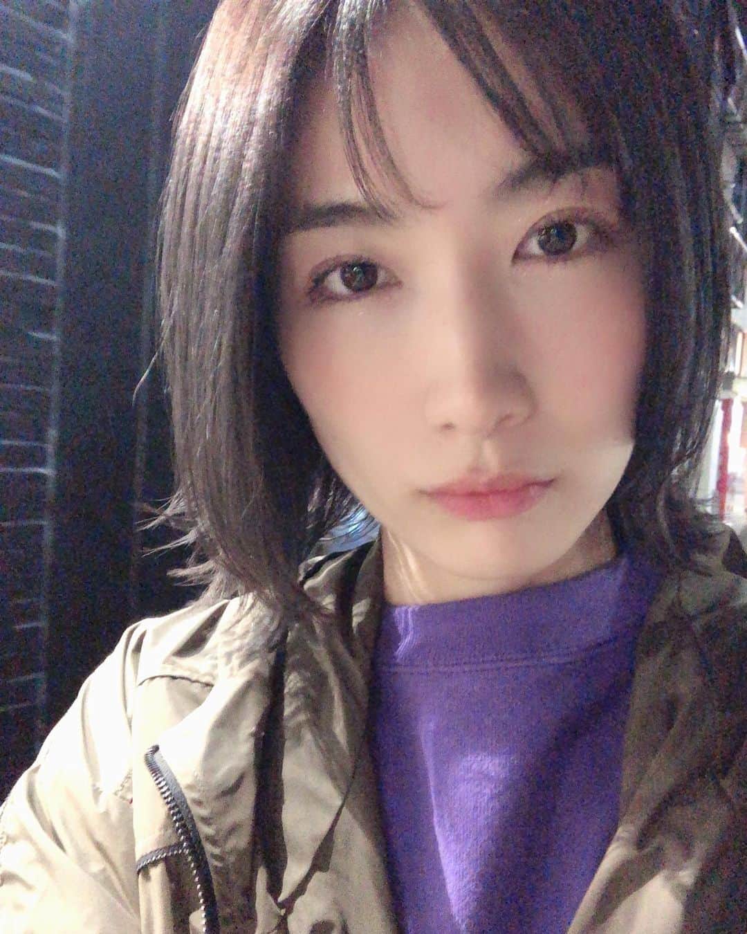 中嶋イッキュウのインスタグラム：「真っ黒というアルバムが出ます 真っ白というツアーをやります あたしは今真っ黒で 紛れもなく真っ白です 気合い十分です さようなら女の子 とても可愛かったよ」