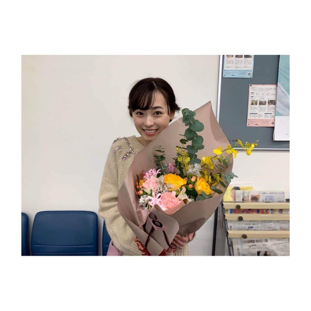 福原遥さんのインスタグラム写真 - (福原遥Instagram)「． 今夜23時09分からドラマ 「#チート 〜詐欺師の皆さん、ご注意ください〜」がいよいよ最終回です！ この作品は愛で溢れてます。 またご一緒したかった方々とも再会できて嬉しかったなぁ。 この現場で色々なことを学ばせて頂き、支えて頂き本当に感謝しています。 最終回、ハラハラドキドキする展開が待っています！是非観てください☺︎ よろしくお願い致します！」12月5日 21時36分 - haruka.f.official