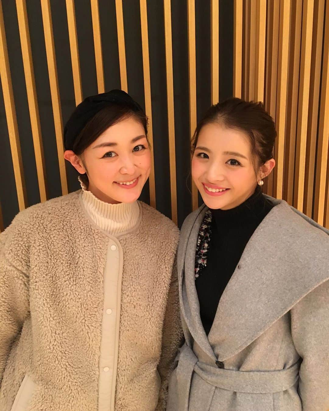 美夢ひまりさんのインスタグラム写真 - (美夢ひまりInstagram)「可愛い子に会いました♪  あーちゃん( #綺咲愛里 ちゃん)✨ ・ あーちゃんが 「皆さん、私は元気です‼」 って言ってましたよ〜☺️✨ ・ #お久しぶり#一緒に#お仕事でした#相変わらず#可愛い#星組#月組#宝塚」12月5日 21時58分 - himari_miyume