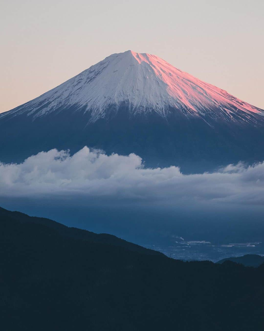 Yuma Yamashitaさんのインスタグラム写真 - (Yuma YamashitaInstagram)「Seaofclouds🙏 #mtfuji #inspirationcultmag」12月5日 22時00分 - yuma1983