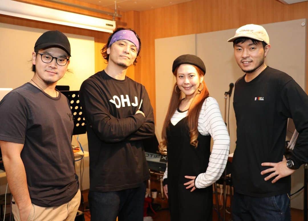 SONOMIのインスタグラム：「KREVA CONCERT TOUR 「敵がいない国」に コーラスとBASS…で参加する事になりました🎤♫ 最初から最後までの全てに参加するって初めてかも… 色々な事に挑戦しています。 いいライブにできるように頑張ります✨ まずは13日仙台からスタート！！ 来られる皆様、 どうぞよろしくお願いいたします🙇🏻‍♀️」