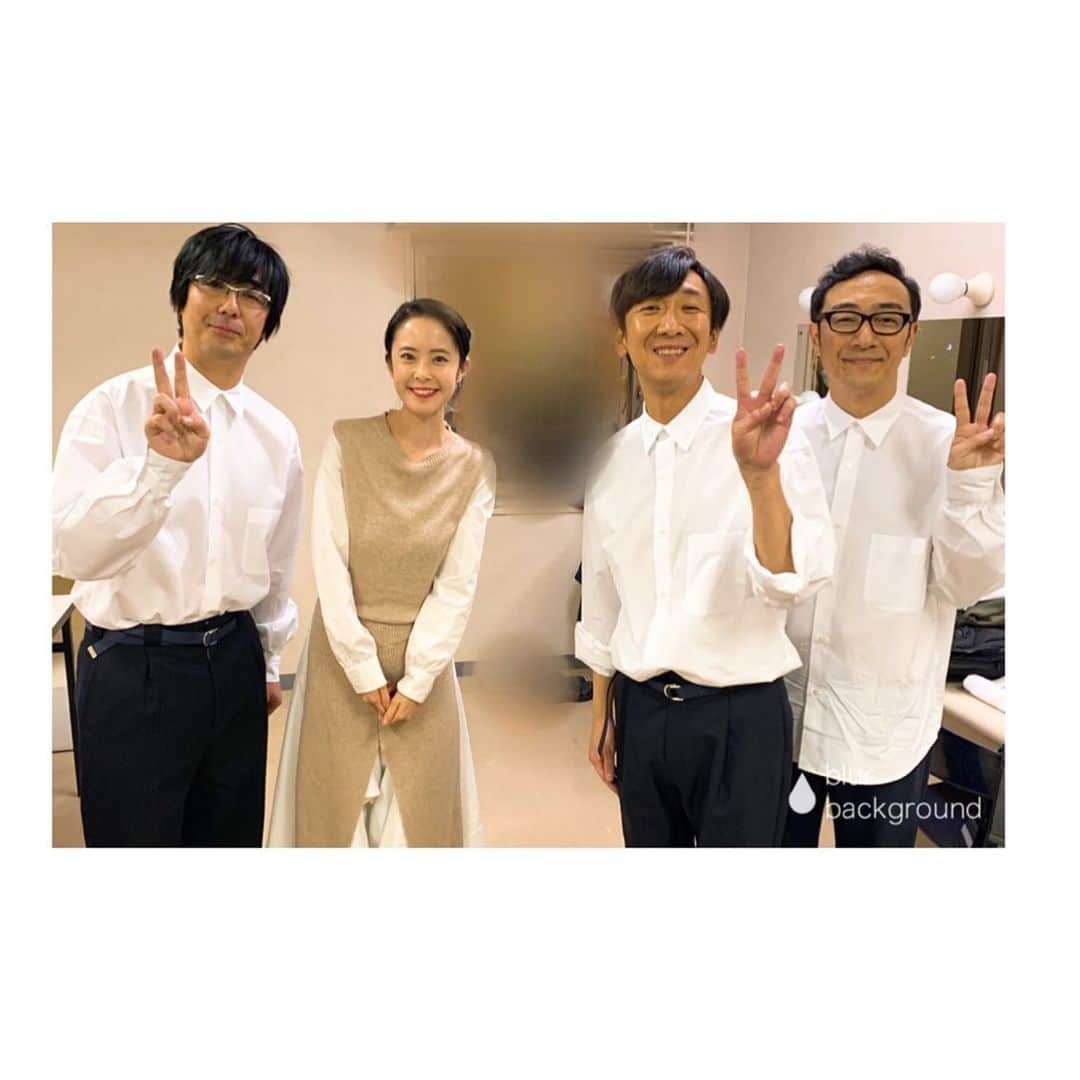 白石糸さんのインスタグラム写真 - (白石糸Instagram)「. . コウノドリで ご一緒させていただいた #東京03 さんの舞台へ 行って来ました☺︎🌸 笑い過ぎたくらい、笑って 楽しかったです。凄いなぁ.. ハナコさんとのコントも 見れて、贅沢過ぎる時間でした..☺️ #東京03 #お笑い」12月5日 22時47分 - ito_0123