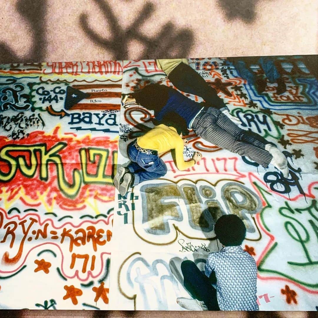 osgemeosさんのインスタグラム写真 - (osgemeosInstagram)「the @museumofgraffiti in Miami. The museum is opening with 2 exhibitions: Style Masters, The Birth of the Graffiti Art Movement and also Shoe’s Negative Space by Niels “Shoe” Meulman. Join us in and celebrate writers and our history. Congratulations to our brother’s @alanket and @carlosmare 👑👑 @museumofgraffiti Museu do graffiti,  localizado em Miami !  Primeiro museu dedicado somente a história do graffiti ❤️」12月5日 23時31分 - osgemeos