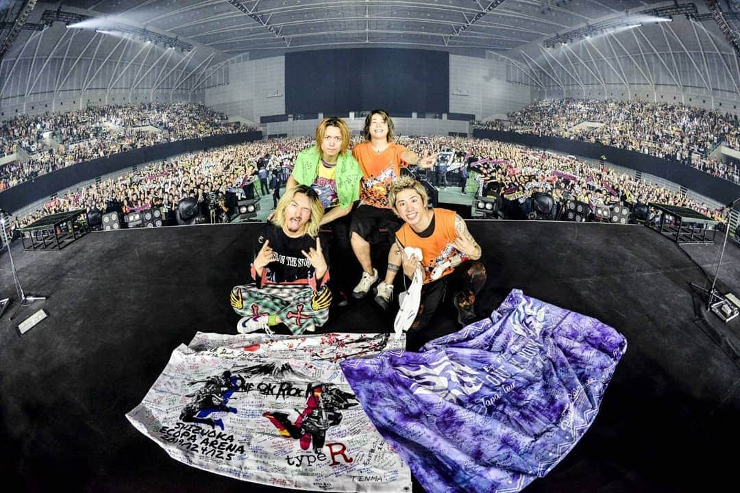 ONE OK ROCKさんのインスタグラム写真 - (ONE OK ROCKInstagram)「Thanks, Shizuoka!! photo by @ruihashimoto  #EYEOFTHESTORMJAPANTOUR #ONEOKROCK」12月5日 23時43分 - oneokrockofficial