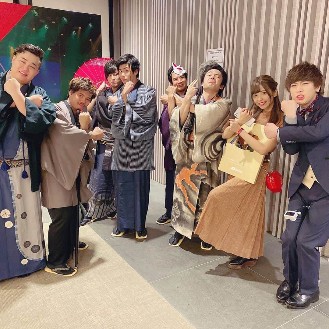 ゆんさんのインスタグラム写真 - (ゆんInstagram)「#YTFF 🧸🎡🍭💙💙 去年は、ヴァンビくんと2階で観てて 立てなかったあの憧れの舞台で表彰して 頂けて更に100万人クリエイター代表 として選んで頂き、スピーチもさせて 頂けてとっても嬉しいです😭😭👏🏻✨ みんなのおかげで立てた！！！！ 本当にうちらを連れてきてくれて ありがとう(´•̥ ω •̥` ')」12月5日 23時48分 - yuntaaam_s2