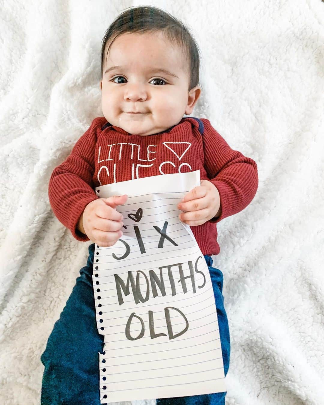ニコール・ ポリッツィのインスタグラム：「COME THROUGH 6 MONTH ANGELO 🔥🔥 #KeepinItReal」