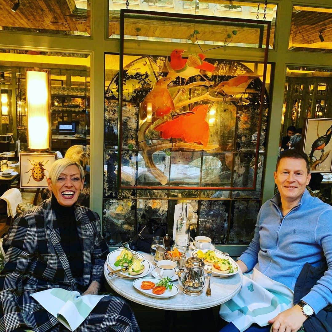 ボーイ・ジョージさんのインスタグラム写真 - (ボーイ・ジョージInstagram)「Always lovely to see friends in London. Did a fantastic new tune with Eve Gallagher this month. Here she is with hubby Yves!」12月6日 1時16分 - boygeorgeofficial