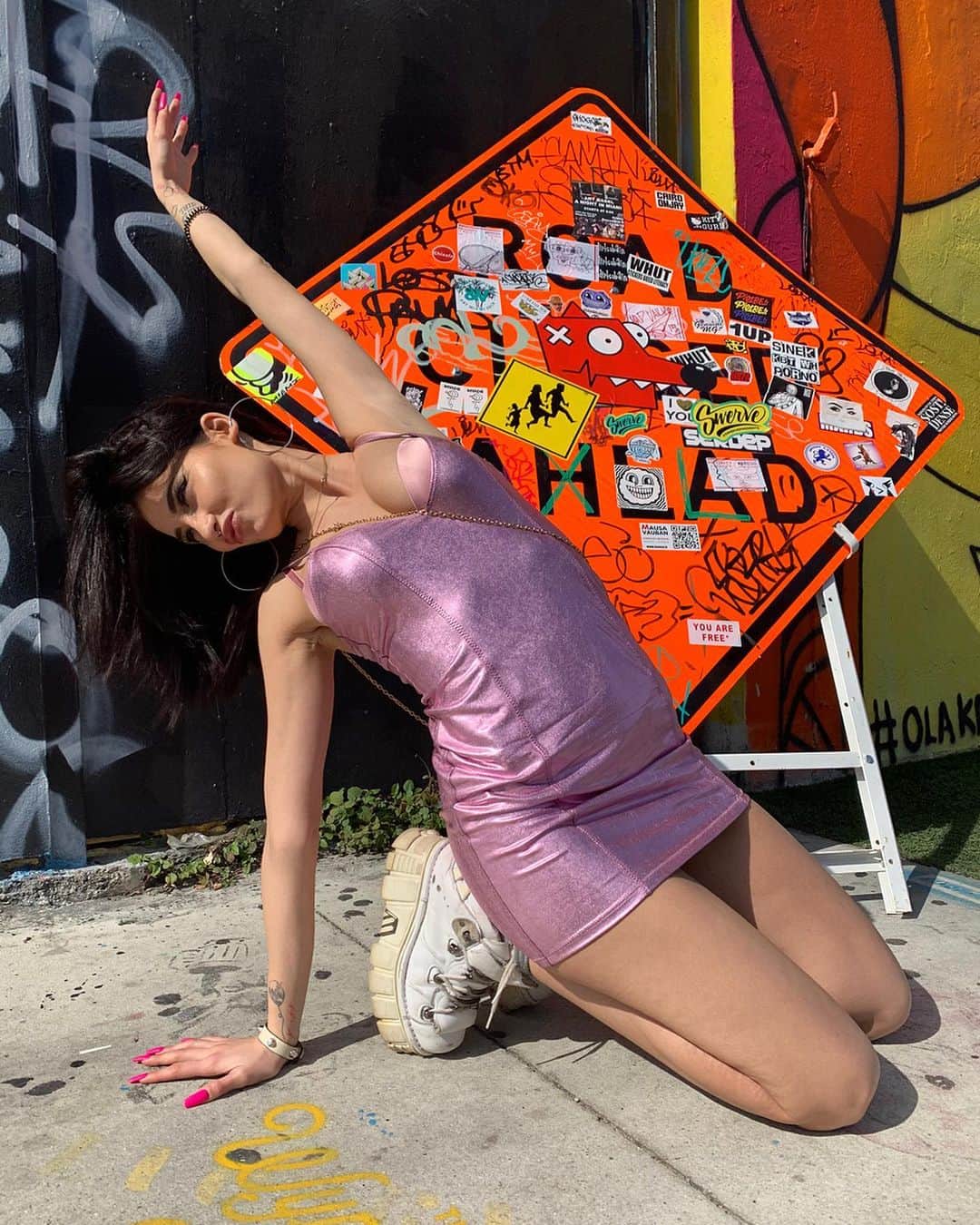 Greta Menchiのインスタグラム：「⚠️⚠️」