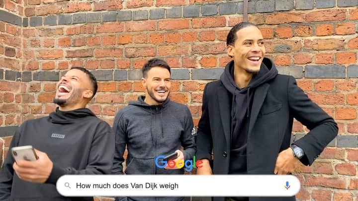 F2Freestylersのインスタグラム：「VIRGIL VAN DIJK vs ANTHONY JOSHUA?! 👀🥊🤣 NEW VIDEO WITH @virgilvandijk OUT NOW! 🎥」