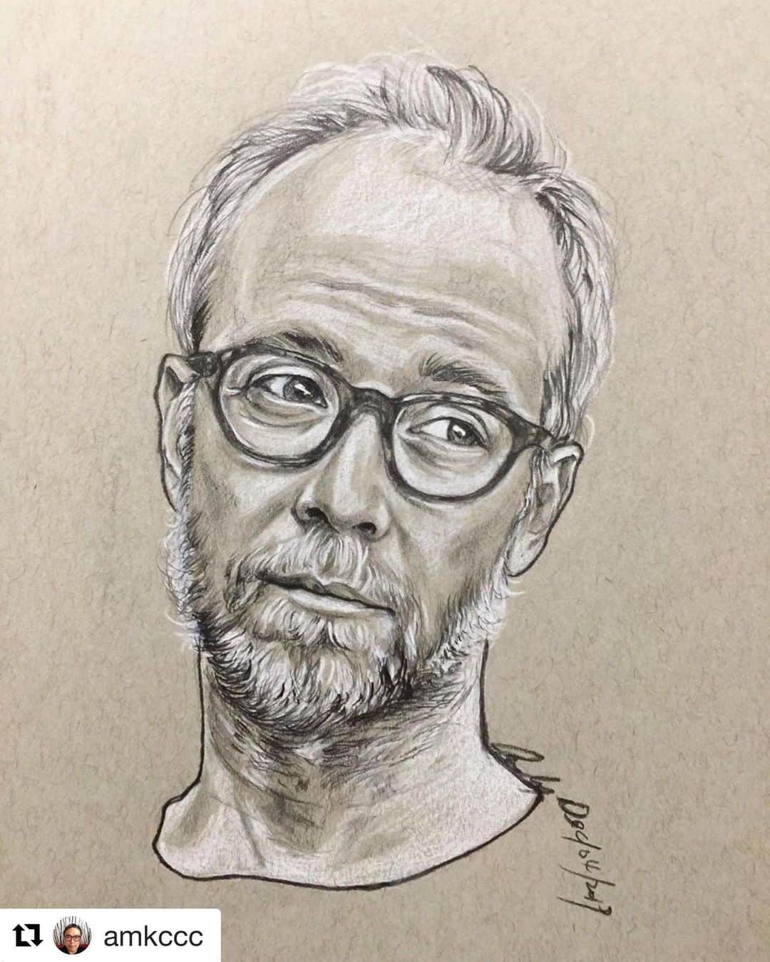 ケヴィン・サスマンのインスタグラム：「#Repost @amkccc with @get_repost ・・・ Today is the birthday of the super talented and funny @kevsussman 🎁. Kevin, we can’t thank you enough for your great performance that bring us so much joy and laughters. I wish you another amazing year to come. All the best in whatever you do!  This drawing is done on @strathmoreart Toned Grey paper! If you are a fan of Kevin or his shows like The Big Bang Theory, please wish Kevin a happy birthday, give me some comments, share this with your friends and tag Kevin on this post and hopefully he will see it! Thank you so much and enjoy the rest of your week!  #kevinsussman #actor #tv #thebigbangtheory #tbbt #bigbangtheory #thebigbangtheorycast #movie #comedy #comics #anime #animation #cosplay #art #sketch #drawing #illustration #portrait #artist #design #graphicdesign #painting」