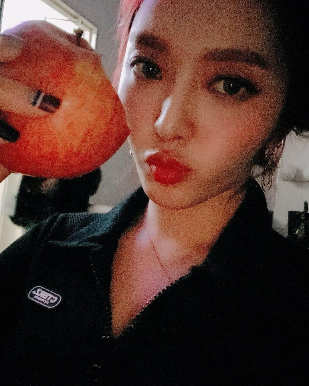 チャンミさんのインスタグラム写真 - (チャンミInstagram)「🍎」12月6日 14時02分 - dohwa_blossom_