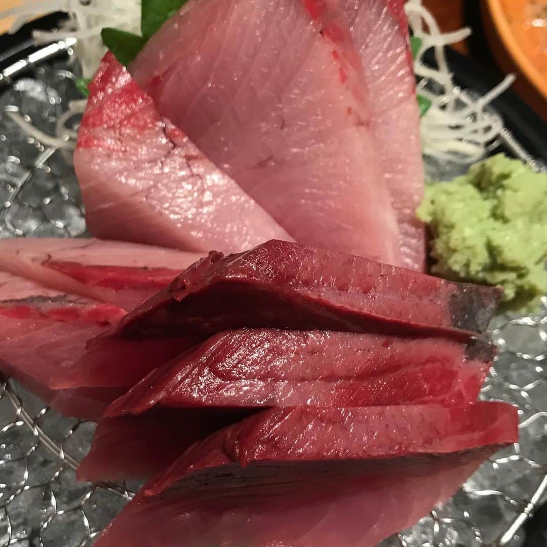 タカハタ秀太のインスタグラム：「充実の富山ロケハン。寒い。けど旨い。#教えたいけど教えたくないお店」
