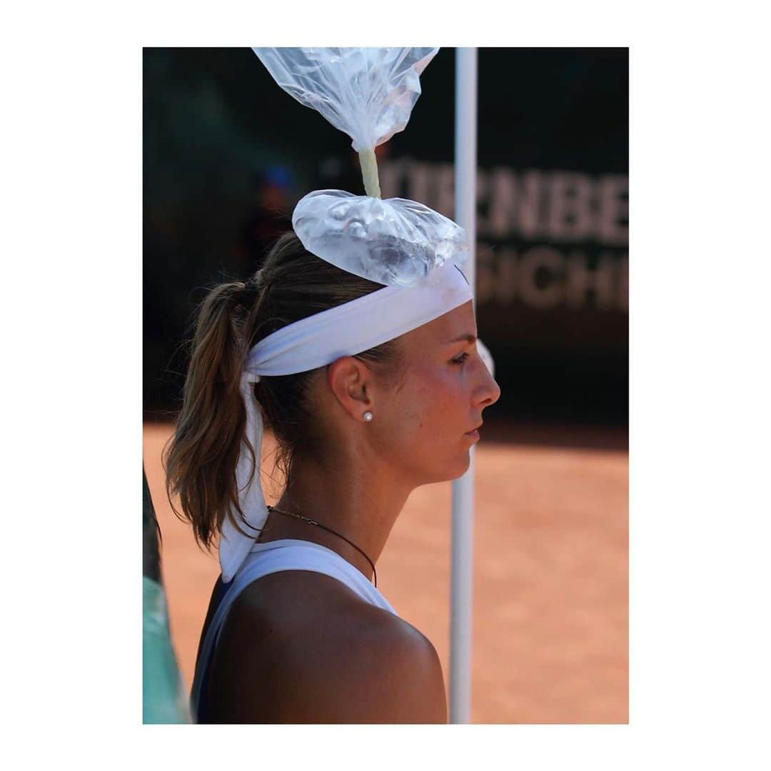 マンデイ・ミネラさんのインスタグラム写真 - (マンデイ・ミネラInstagram)「Play tennis they said...It’ll be fun they said」12月6日 22時13分 - mandyminella